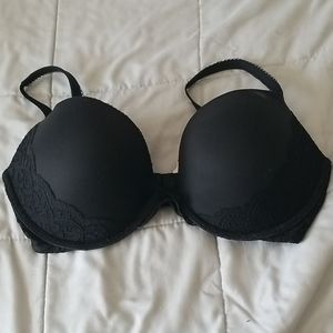 Victorias Secret Black Pushup Bra 34DD
